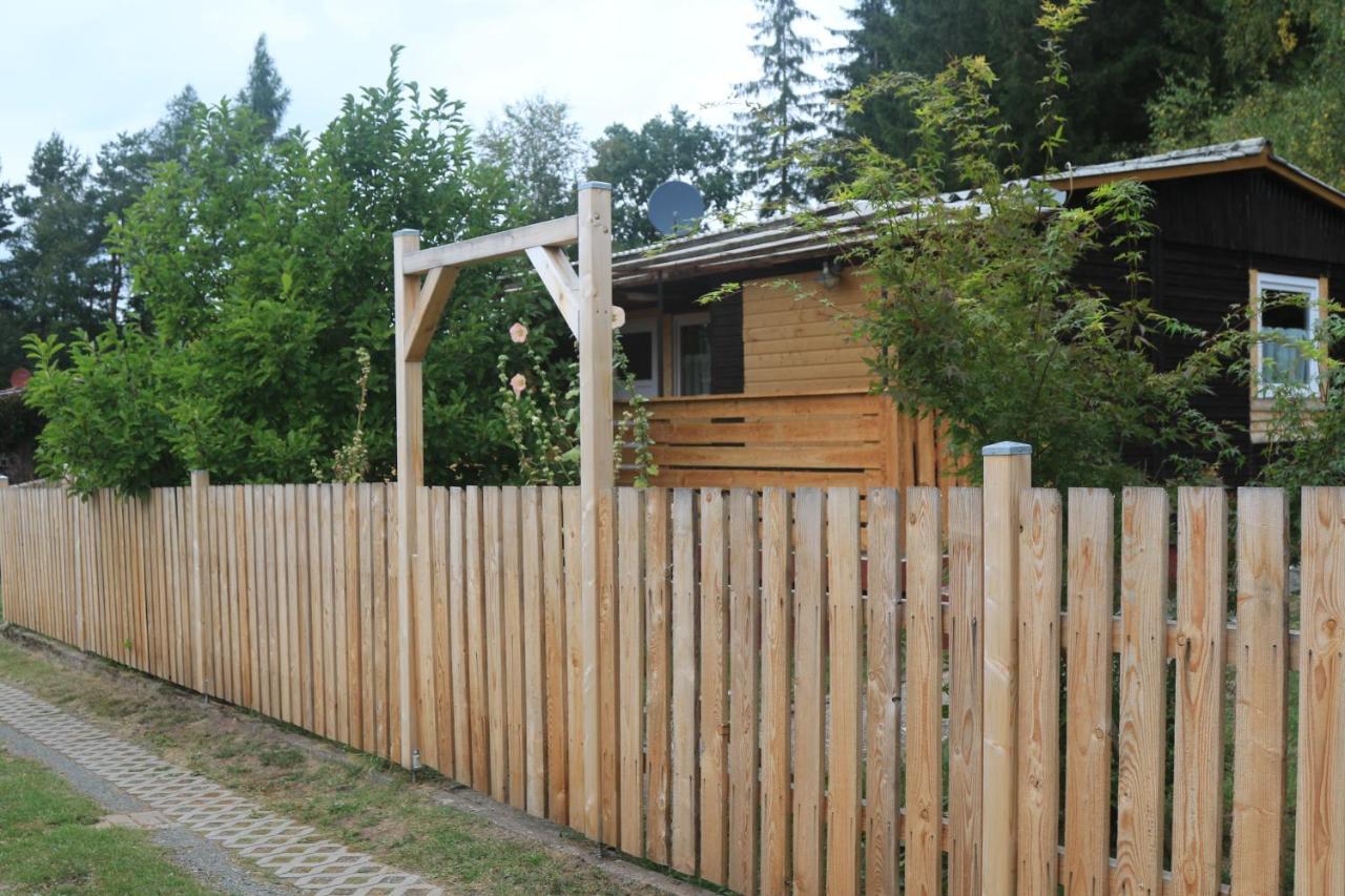 Ferienhaus Am Wald タンバッハ・ディータルツ エクステリア 写真