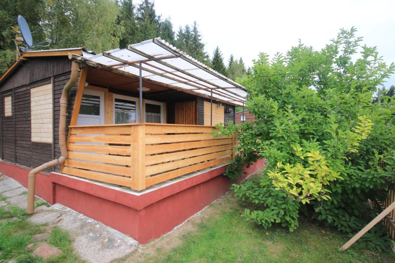 Ferienhaus Am Wald タンバッハ・ディータルツ エクステリア 写真